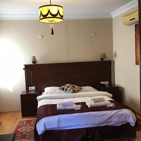 Berce Hotel Istanbul Exterior photo